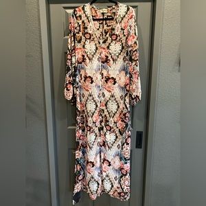 ✨Like New!✨ - only worn a couple of times
Show Me Your Mumu